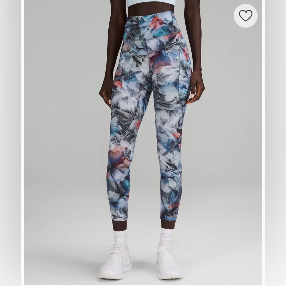 Lululemon Fast and Free High-Rise Tight W/Pockets size 8